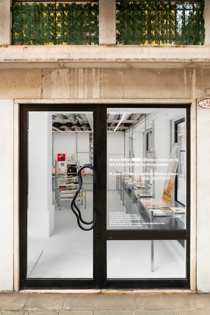 Bruno Alfieri. Publishing and magazines for contemporary art and architecture, exhibition view, Mare Karina, Venice 2025. Photo Tiziano Ercoli. Courtesy Mare Karina