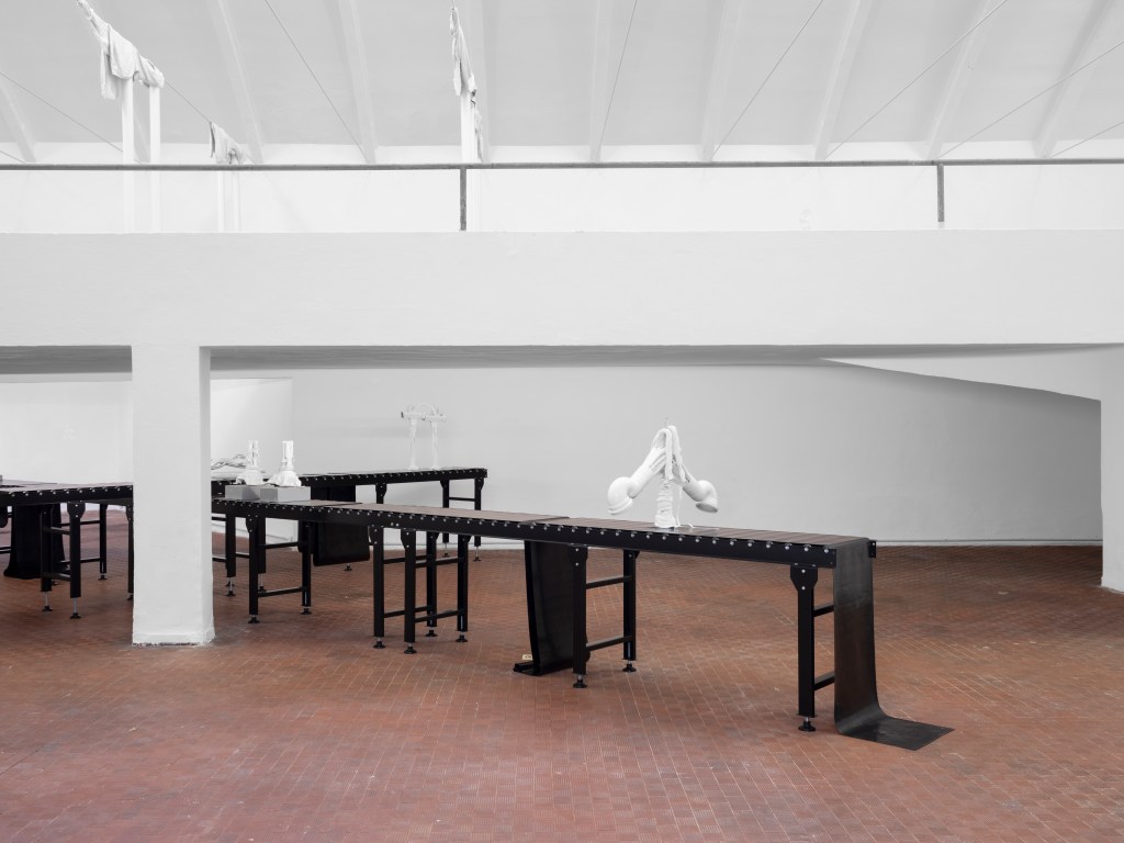 Installation view of Jack O’Brien’s A Formality (2025) at Ordet, showing sculptural and spatial elements arranged within the gallery. Photo by Nicola Gnesi