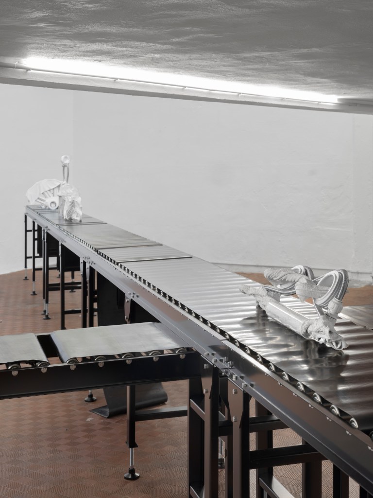 Installation view of Jack O’Brien’s A Formality (2025) at Ordet, showing sculptural and spatial elements arranged within the gallery. Photo by Nicola Gnesi