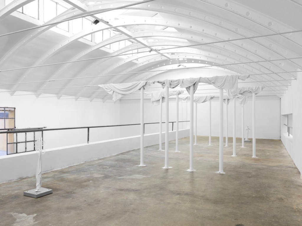 Installation view of Jack O’Brien’s A Formality (2025) at Ordet, showing sculptural and spatial elements arranged within the gallery. Photo by Nicola Gnesi