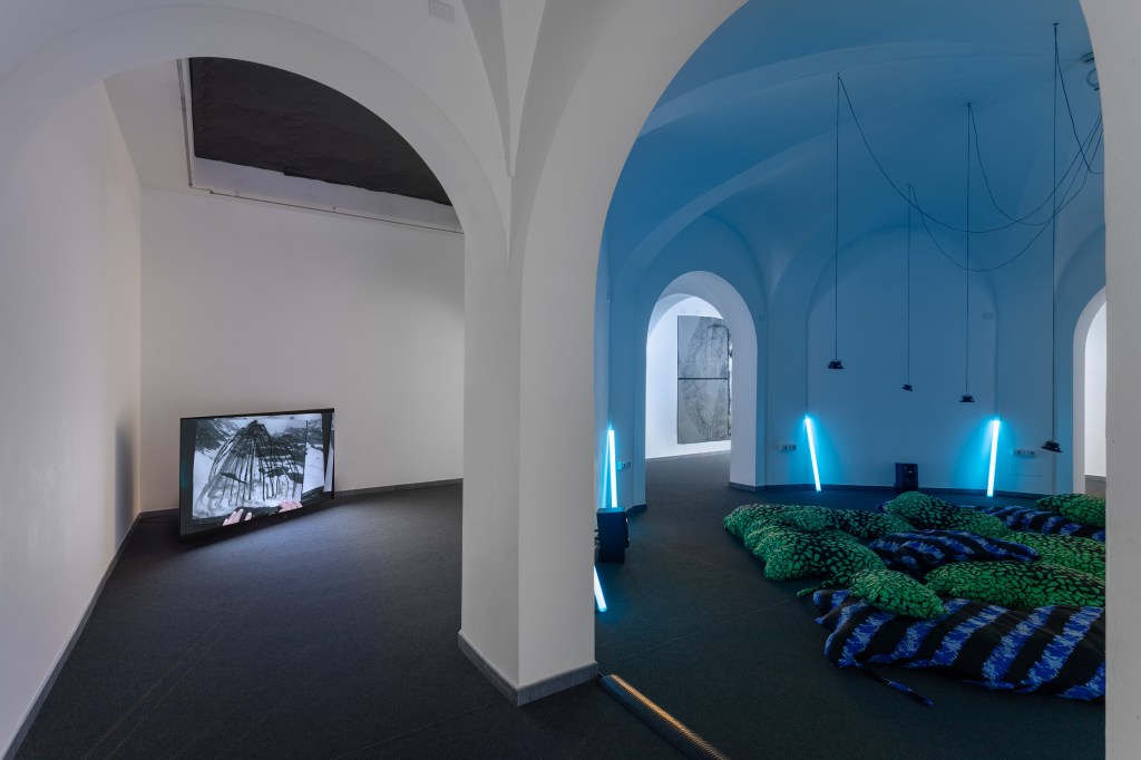 Installation view showing works by Magda Drozd and Michael Höpfner in the exhibition STAY WITH ME. The Mountain as a Space of Resonance.