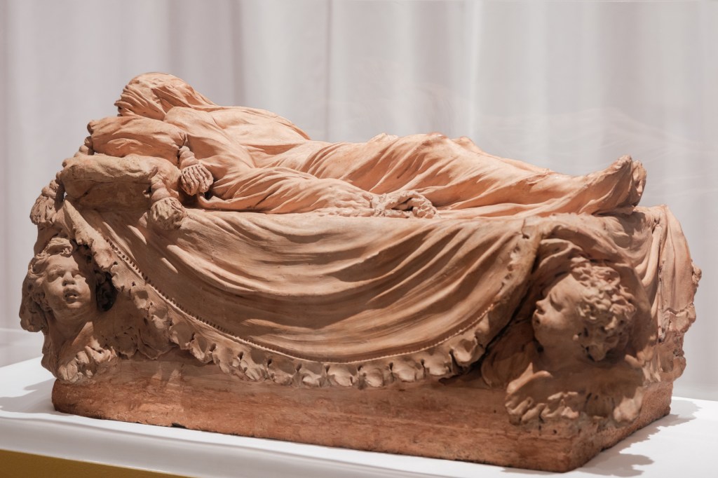 Exhibition view of “Disapparire” at Fondazione Querini Stampalia, Venice, featuring works by Antonio Corradini and Luigi Ghirri.