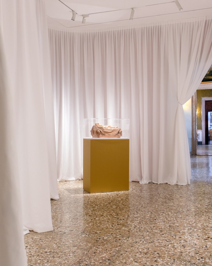 Exhibition view of “Disapparire” at Fondazione Querini Stampalia, Venice, featuring works by Antonio Corradini and Luigi Ghirri.