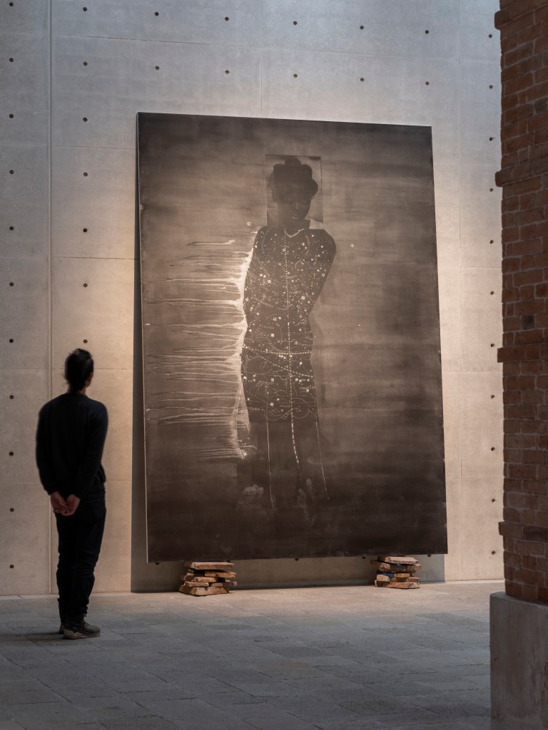 Installation view of Lorna Simpson’s All Night (2021), presented in Lorna Simpson: Third Person (2026) at Punta della Dogana, Venice; photograph by James Wang; courtesy of Palazzo Grassi, Pinault Collection.