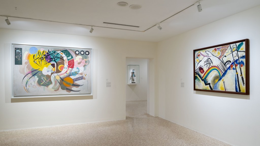 Exhibition graphic for Peggy Guggenheim in London: The Making of a Collector, on view from 25 April to 19 October 2026 at the Peggy Guggenheim Collection. Photograph by Matteo De Fina