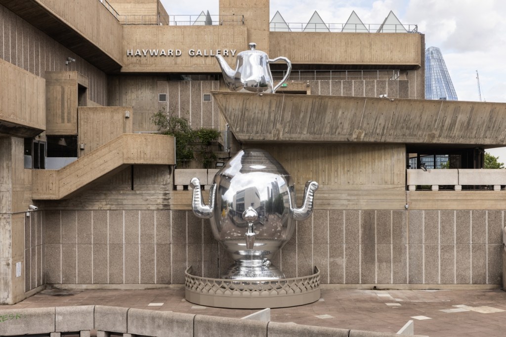 Installation view of Slavs and Tatars’ Samovar, 2021, a very large sculptural installation made from PVC, electrical pumps and timber at Hayward Gallery, London