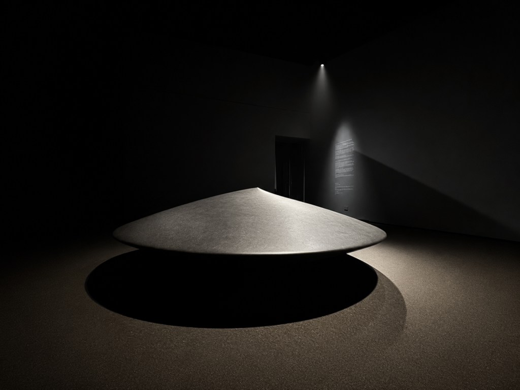 Armen Agop's Silence I*, a sculptural work. Photo by Andrea Ferro