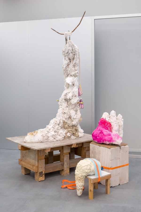 Exhibition view of Matter of Care, Care of Matter at Hamburger Bahnhof, featuring a work by Elisabeth Howey